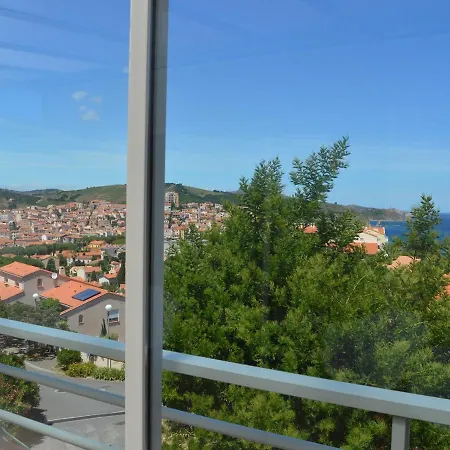 Apartment 4 Pers Avec Terrasse, Piscine Et Jardin Privatif - - Fr-1-225c-61 *